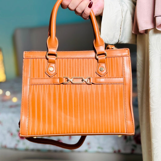 The Glossy Noir - Imported